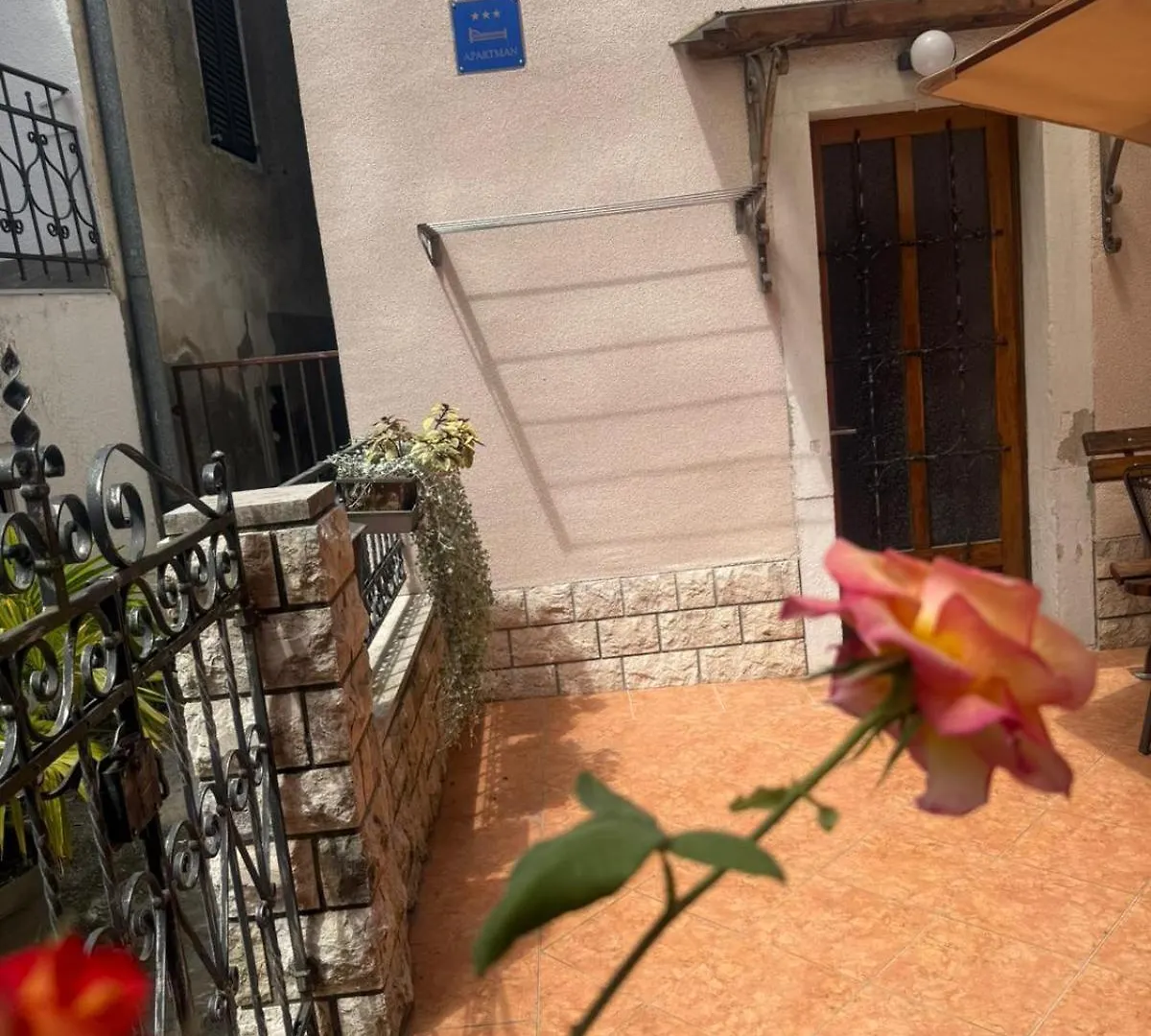 Apartmani Banina Ика