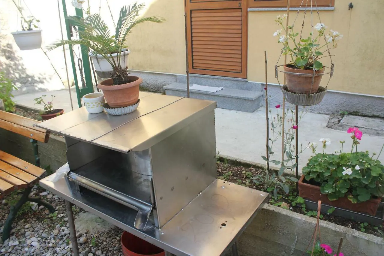 Apartmani Banina  Ika